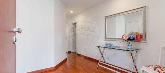 4 bedrooms House in Almada, Portugal No. 170667 2