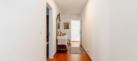 4 bedrooms House in Almada, Portugal No. 170667 9