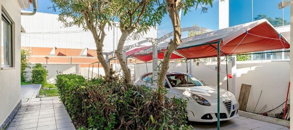 4 bedrooms House in Almada, Portugal No. 170667 40