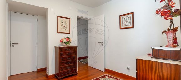 4 bedrooms House in Almada, Portugal No. 170667 15