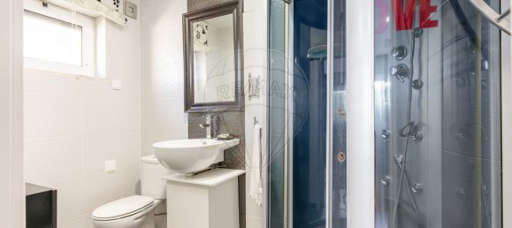 4 bedrooms House in Almada, Portugal No. 170667 7