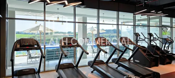 1 room Commercial property in Meydan, UAE No. 121718 16