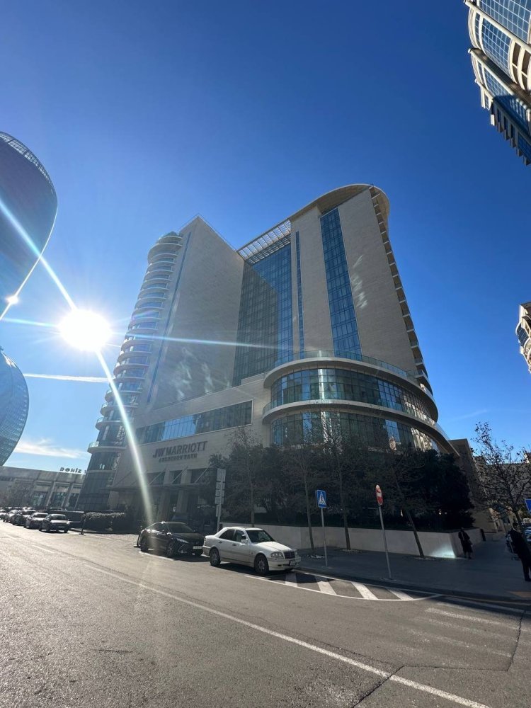 Apartamento T2 em Nasimi, Azerbaijan N.º 1939