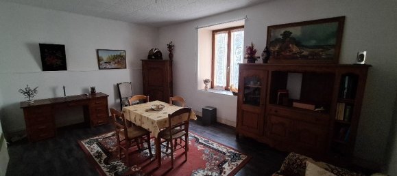 2 Schlafzimmer Stadthaus in Vaucouleurs, France, Nr. 99483 2