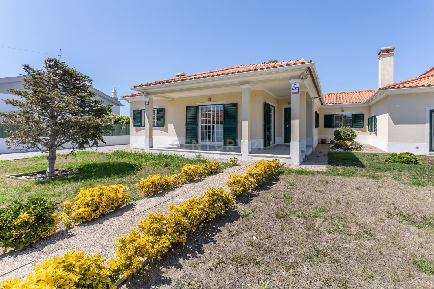 5 bedrooms Villa in Setubal, Portugal No. 141811