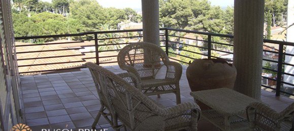 5 Schlafzimmer Villa in Castelldefels, Spain, Nr. 47 10