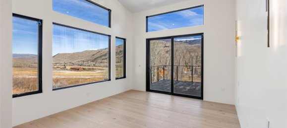 Propiedad comercial de 5 dormitorios en Silverthorne, USA No. 178 4