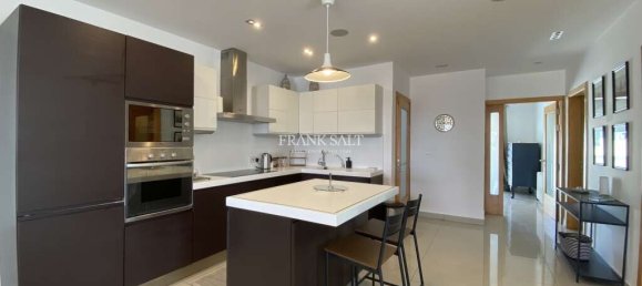 2 غرف نوم بانتهاوس في Sliema, Malta رقم 10534 9