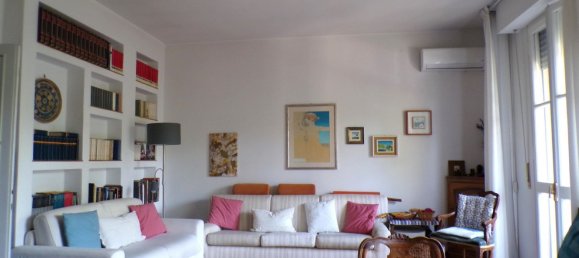 5 bedrooms Apartment in Florence, Italy No. 377915 3