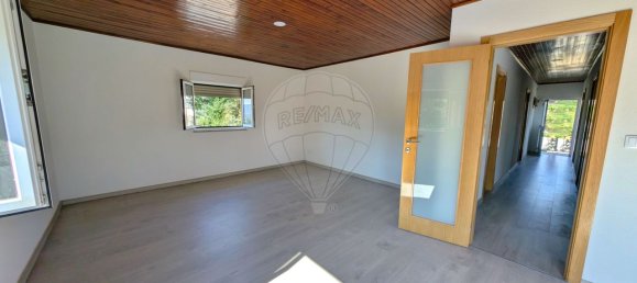 3 bedrooms House in Vila Pouca de Aguiar, Portugal No. 179808 10