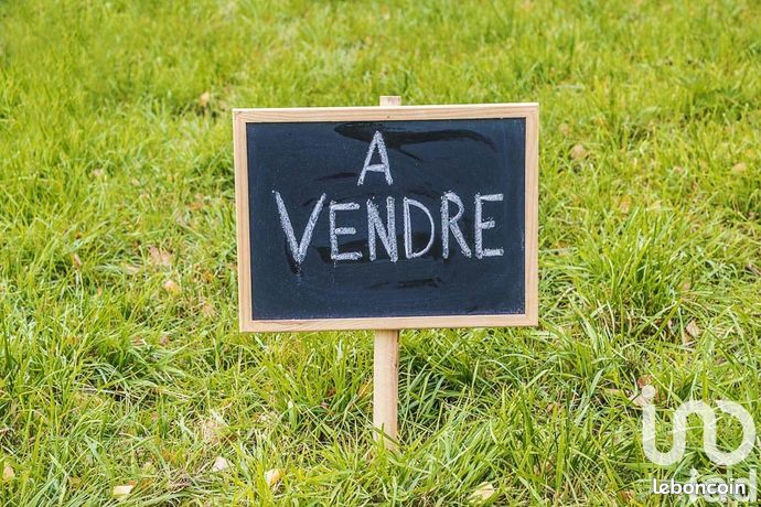 516m² Land in Marseille, France No. 314027