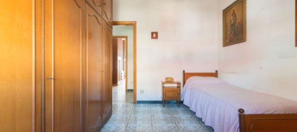 Квартира с 6 комнатами в Кальяри, Италия № 233445 33