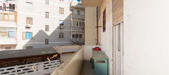 Квартира с 6 комнатами в Кальяри, Италия № 233445 7