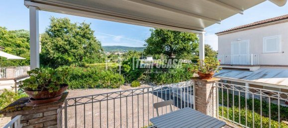 2 bedrooms Apartment in Sirolo, Italy No. 318883 10