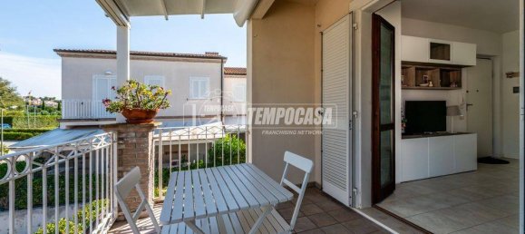 2 bedrooms Apartment in Sirolo, Italy No. 318883 9