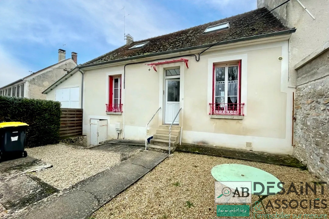 1 غرف نوم بناية في Voulangis, France رقم 168235