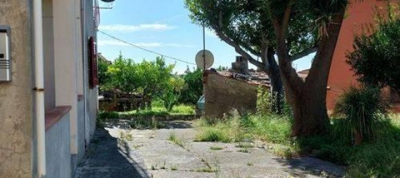 4-salle Appartement à Belvedere Marittimo, Italy No. 176070 2