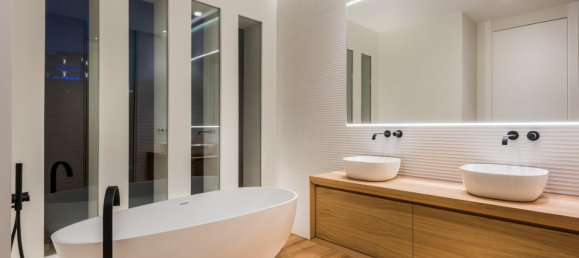 Villa de 5 dormitorios en Málaga, Spain No. 119440 10