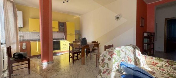 3 rooms Apartment in Vasto, Italy No. 20389 2