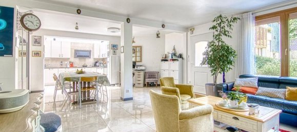 4 Schlafzimmer Haus in Versailles, France, Nr. 350674 7