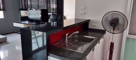 Кондоминиум  с 1 спальней в Кхлонг Сан, Таиланд № 10042 3