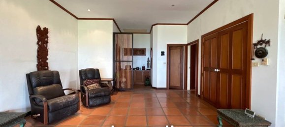 4 bedrooms Condo in Pran Buri, Thailand No. 21717 3