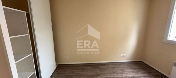 3 chambres Appartement à Châteauroux, France No. 267649 9