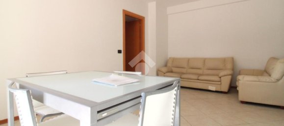2 bedrooms Apartment in Campobasso, Italy No. 356630 4