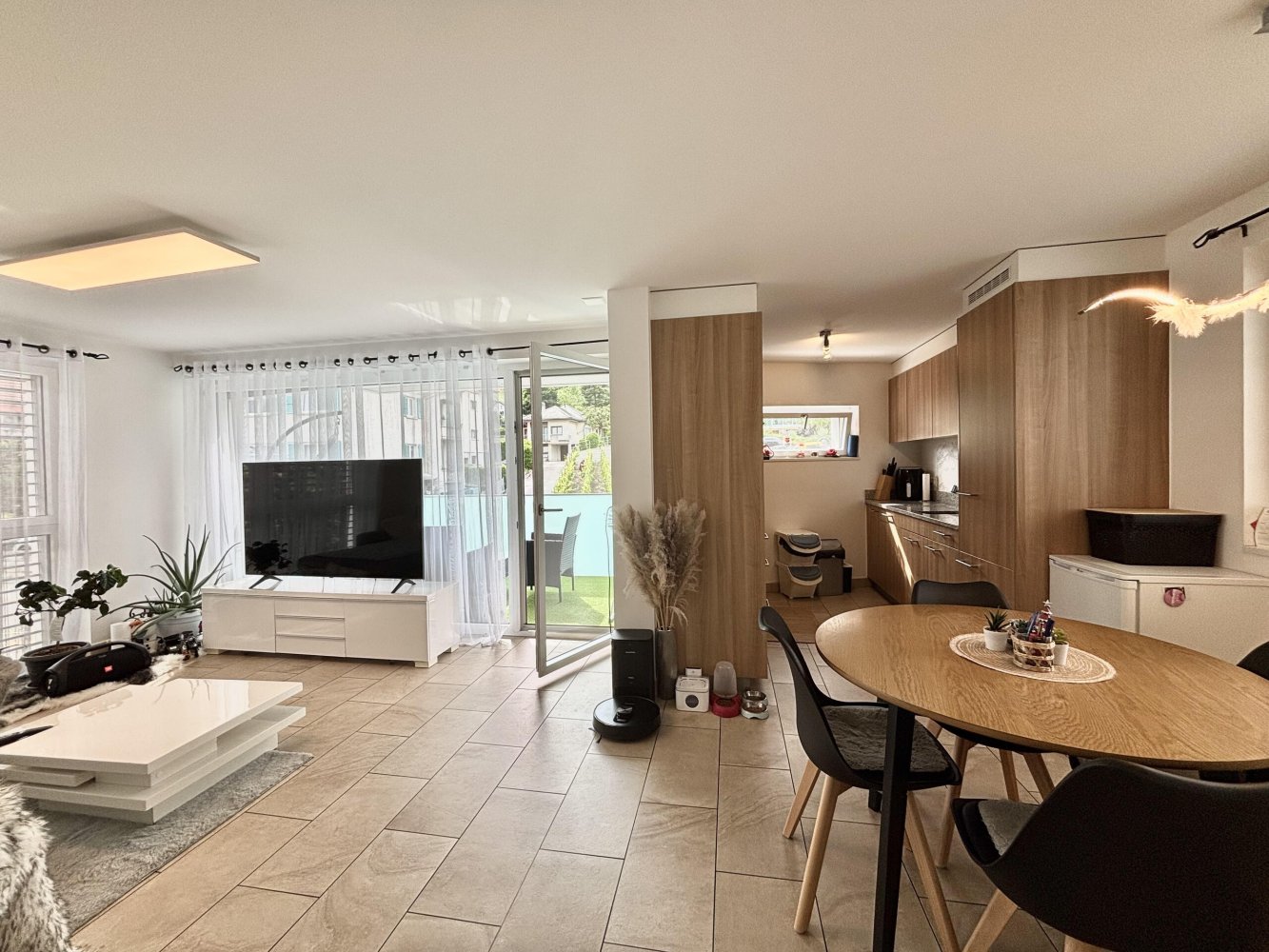 2 bedrooms Condo in Sierre, Switzerland No. 189