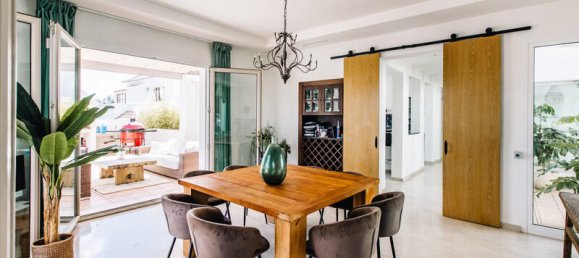 5 غرف نوم فيلا في Estepona, Spain رقم 87583 15