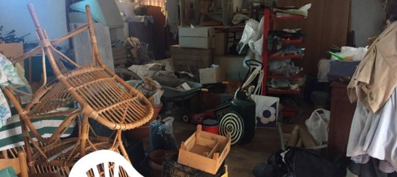 3 bedrooms House in Ferrere, Italy No. 275144 13