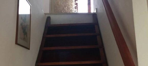 3 bedrooms House in Ferrere, Italy No. 275144 3