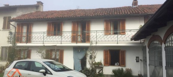 3 bedrooms House in Ferrere, Italy No. 275144 15