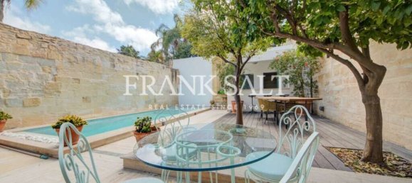 Moradia em banda T4 em Saint Julian's, Malta N.º 54 25