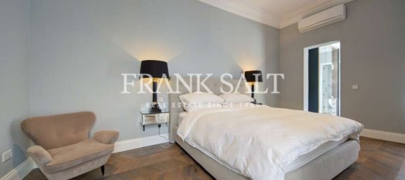 Moradia em banda T4 em Saint Julian's, Malta N.º 54 14