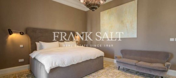 Moradia em banda T4 em Saint Julian's, Malta N.º 54 11