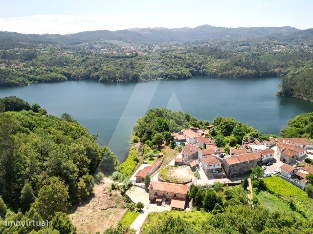 3 chambres Maison à Sever do Vouga, Portugal No. 303233