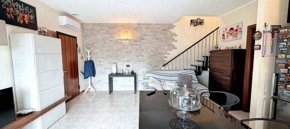 3 bedrooms Duplex in Bomporto, Italy No. 327793 18