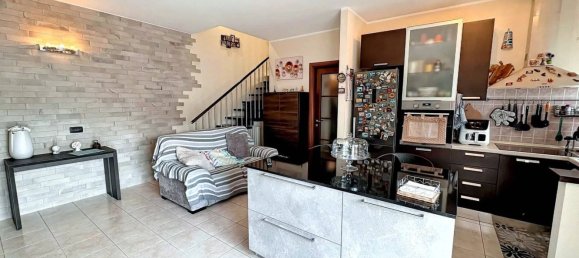 3 bedrooms Duplex in Bomporto, Italy No. 327793 17