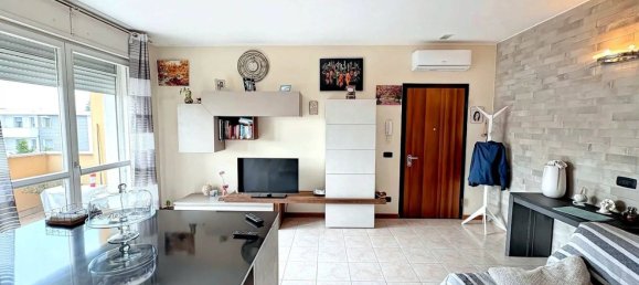 3 bedrooms Duplex in Bomporto, Italy No. 327793 21
