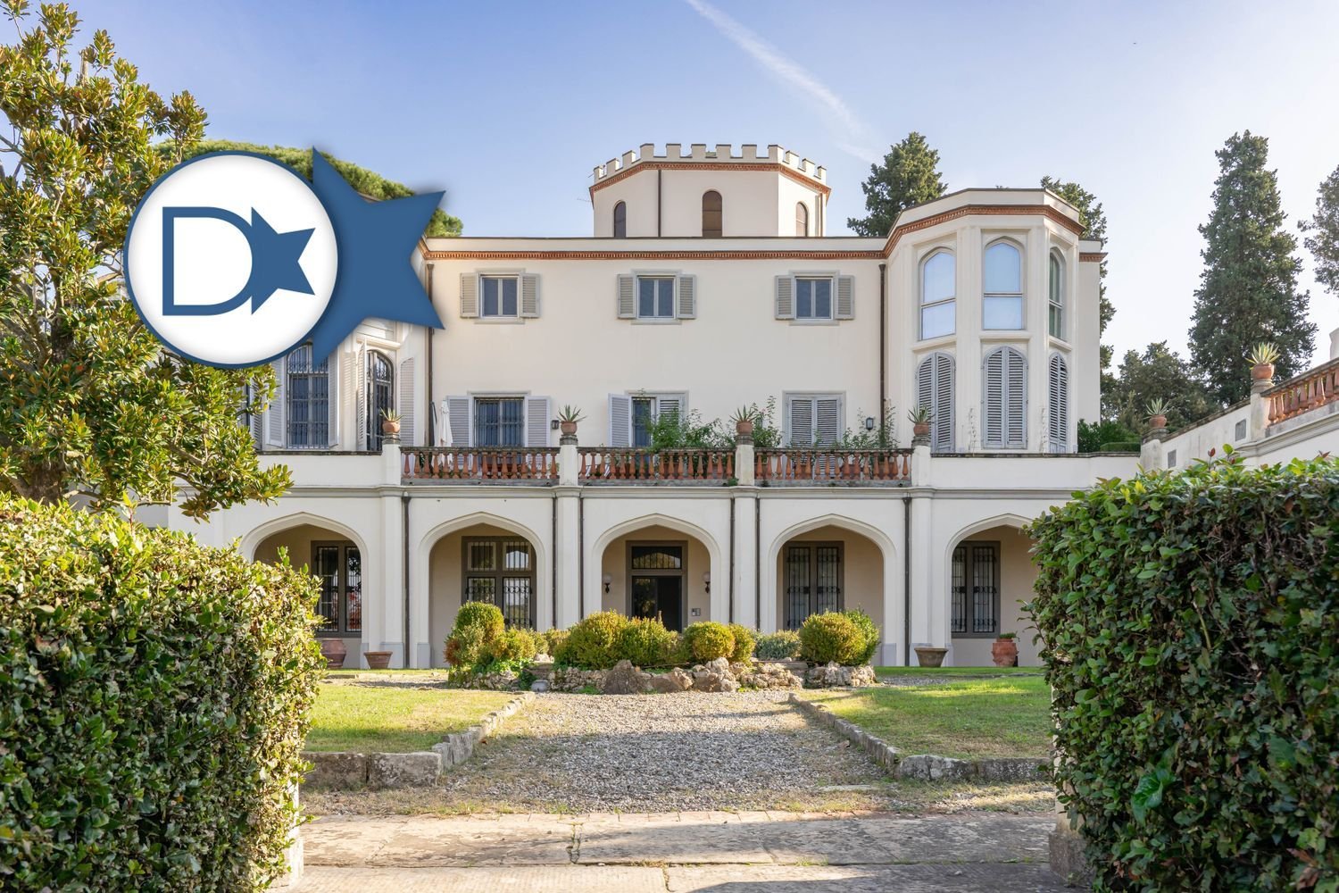 11-Zimmer Doppelhaus in Florence, Italy, Nr. 141257