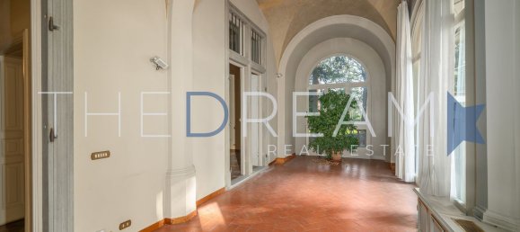 11-Zimmer Doppelhaus in Florence, Italy, Nr. 141257 26