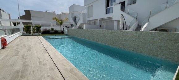 2 Schlafzimmer Haus in Alicante, Spain, Nr. 188045 12