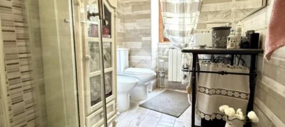 2 bedrooms Apartment in Rome, Italy No. 267853 20