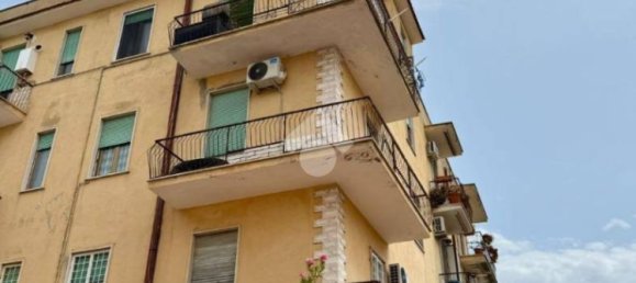 2 bedrooms Apartment in Rome, Italy No. 267853 2