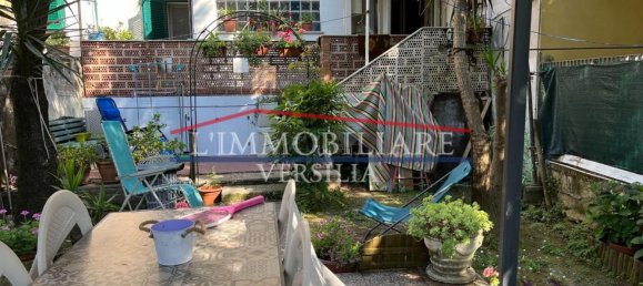 Casa de 4 divisões em Carrara, Italy N.º 35706 2