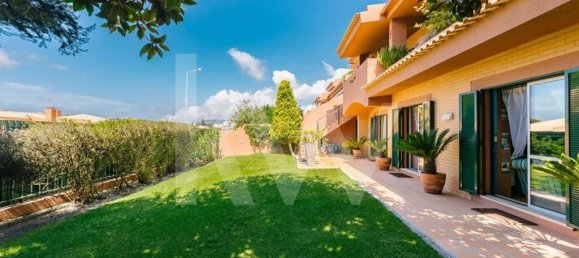 3 Schlafzimmer Doppelhaus in Cascais, Portugal, Nr. 142848 7