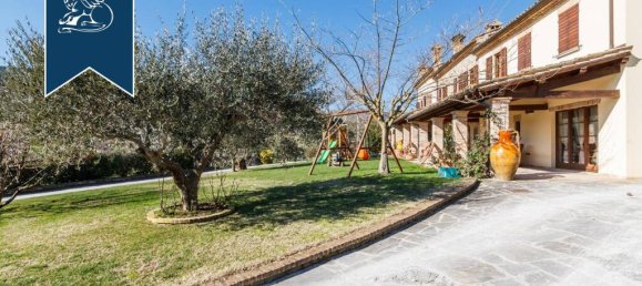 6 bedrooms Villa in Sant'Angelo in Vado, Italy No. 373671 26