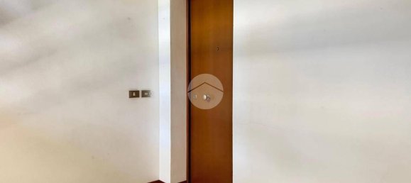 Apartamento T2 em Curtatone, Italy N.º 322972 16