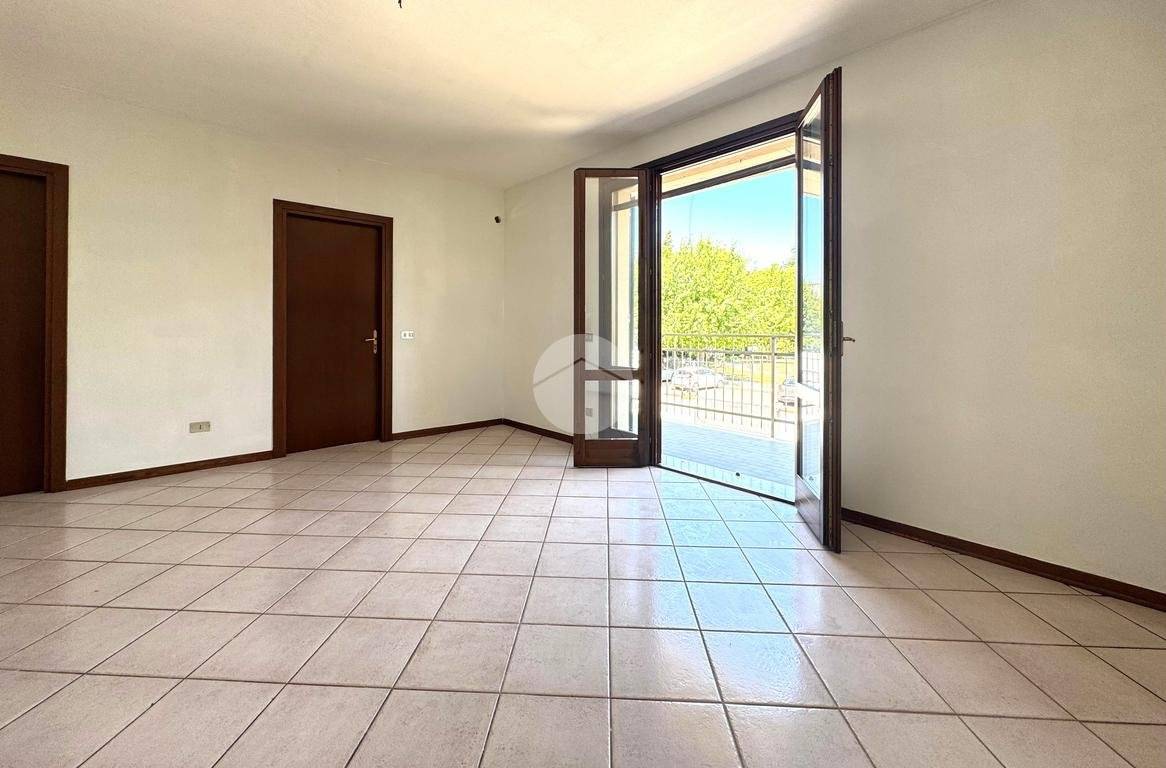 Apartamento T2 em Curtatone, Italy N.º 322972